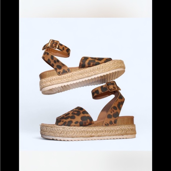 Brown Cheetah Print Platform Sandal Women’s Size 7.5 - Picture 5 of 6